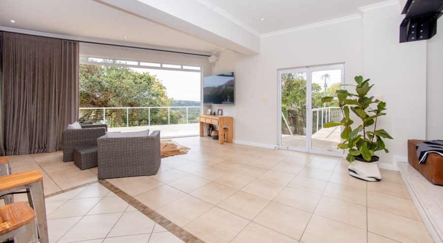 5 Bedroom Property for Sale in Nahoon Eastern Cape